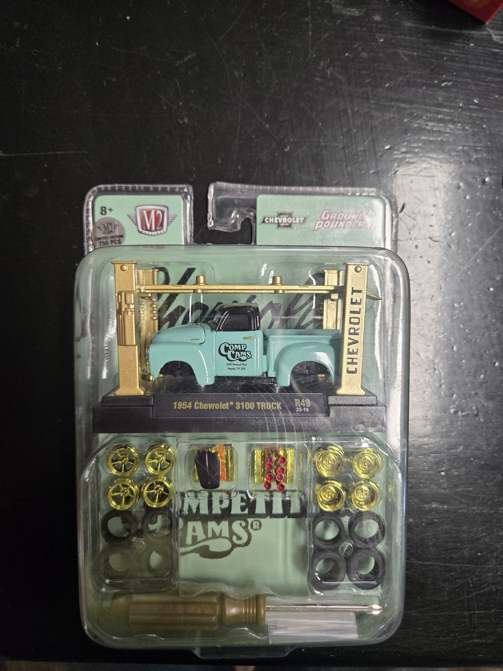 M2 Machines 1954 Chevrolet 3100 Toy Truck - CHASE !! Aqua with Gold Lift